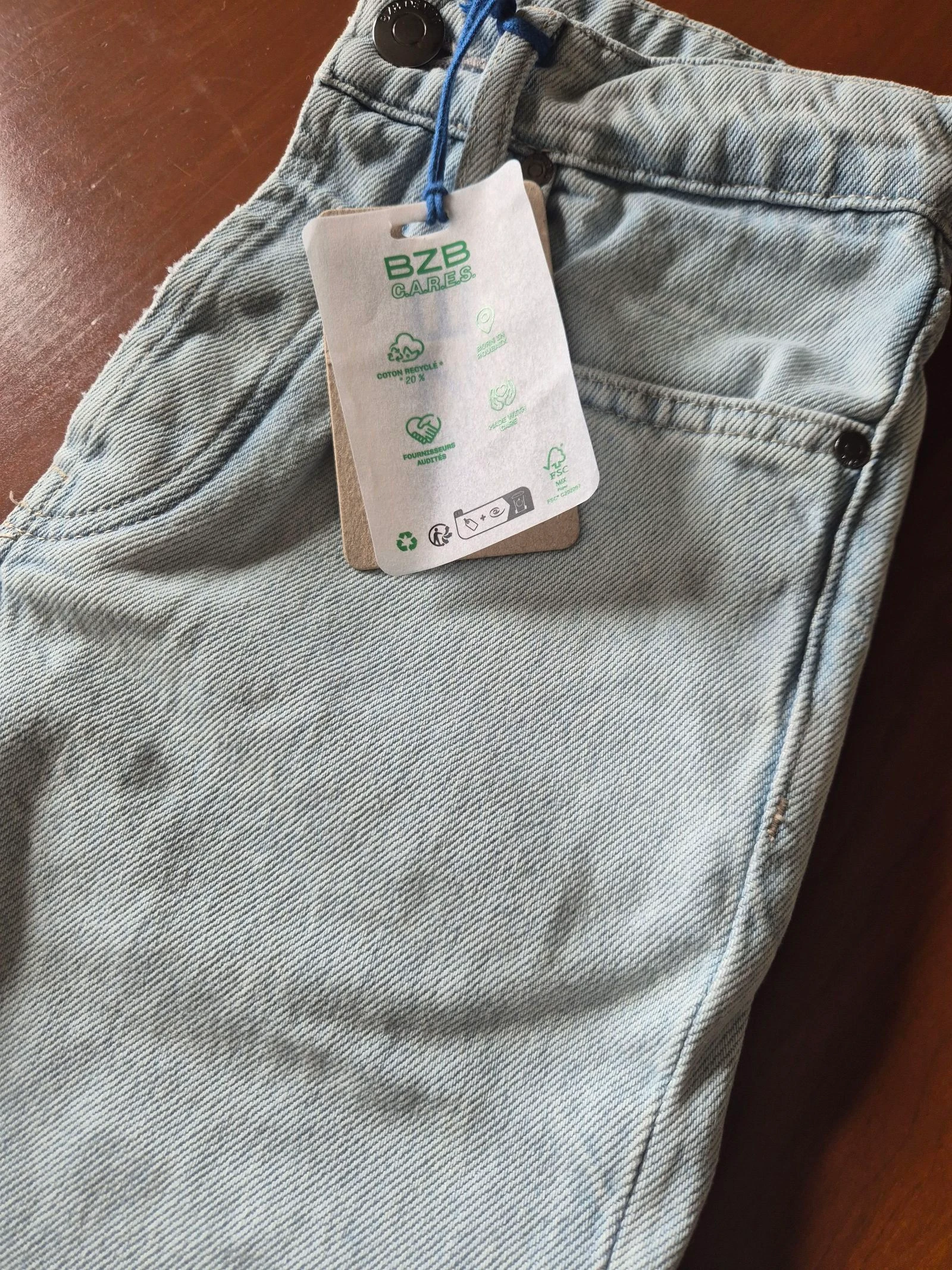 Nieuwe lichte spijkerbroek met label BZB / Maat 30 – photo 4